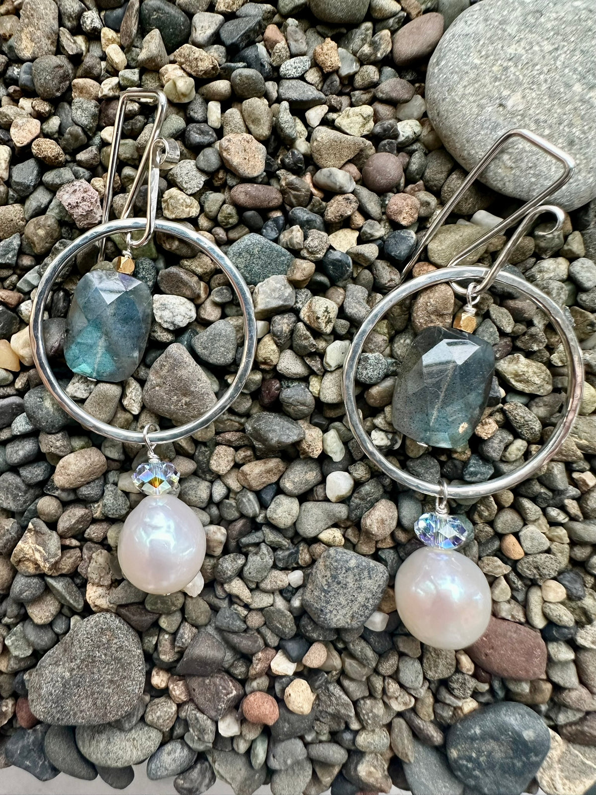 Avanti Earring