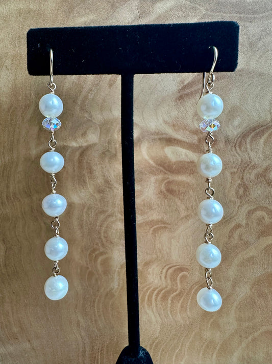 Pearls by the Yard Earring